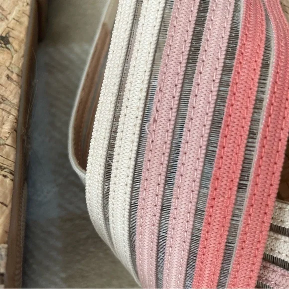 Lucky Brand Women's Cork Wedges - Coral and Beige 7.5 M - Picture 8 of 13